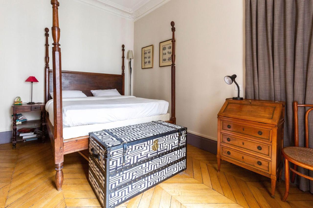 Apartment Veeve - Vintage Violet